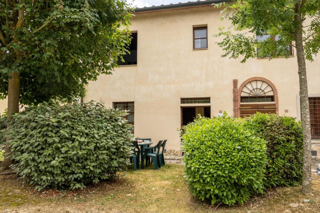 Tuscany Country Apartments Gambassi Terme Exterior photo